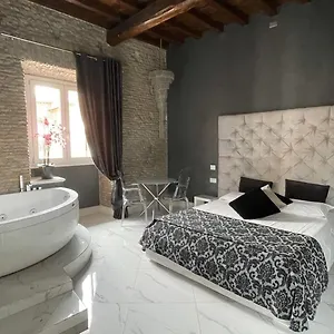 Rhome Luxury Couette-café