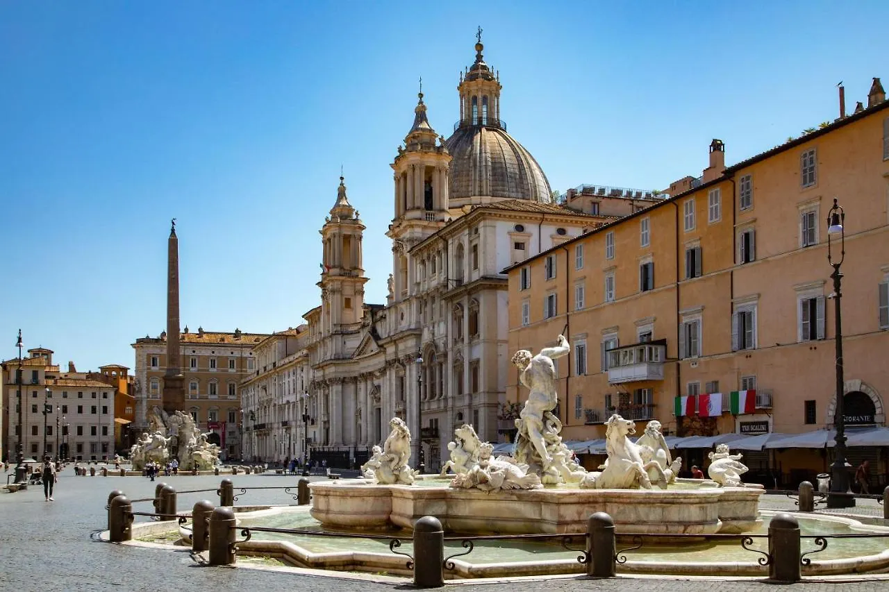 The Right Place 4U Navona Luxury Rooms ローマ ゲストハウス