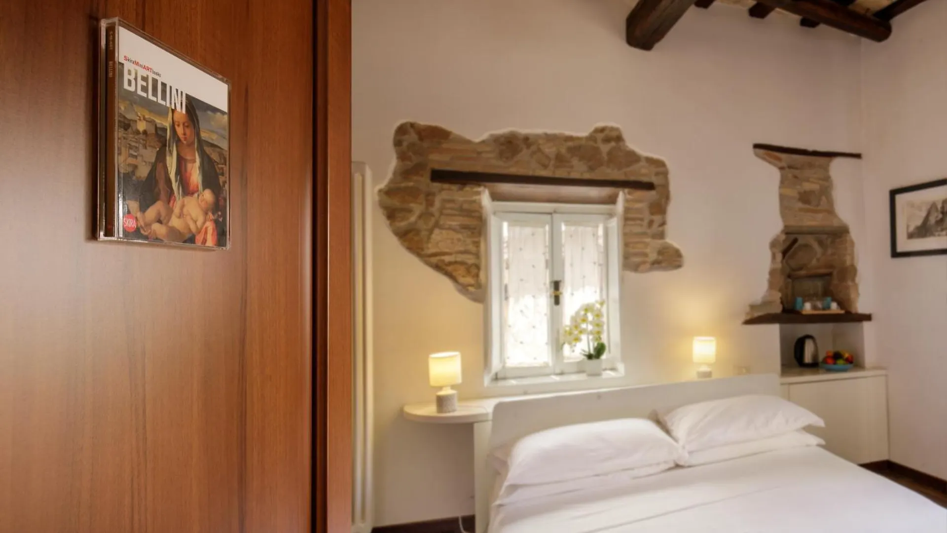 The Right Place 4U Navona Luxury Rooms ローマ